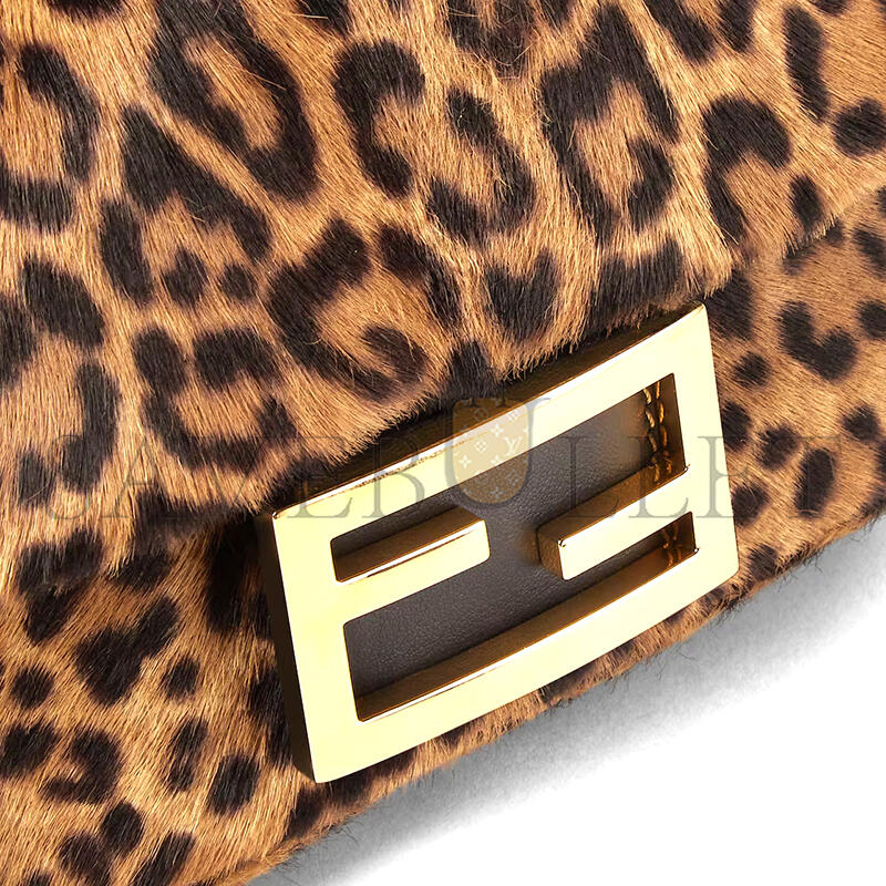 FENDI BAGUETTE MINI PRINTED CAVALLINO CALFSKIN BAG 8BS017AYDYF0A6E (20*13*5cm)